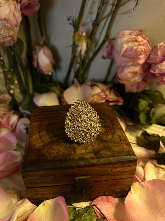 Kundan ring