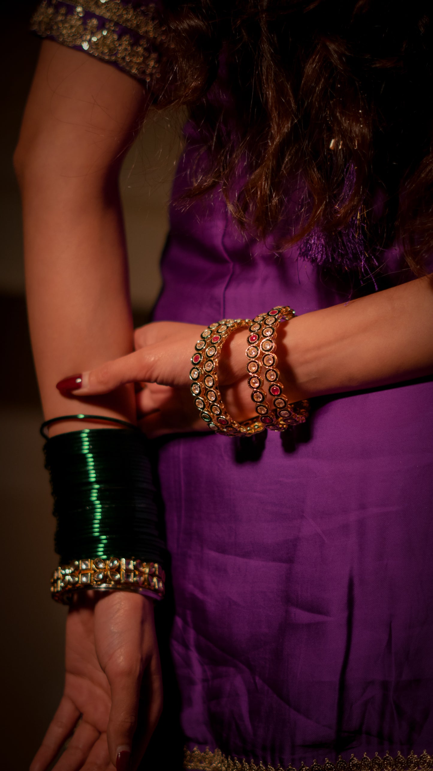 Ruhi Bangles